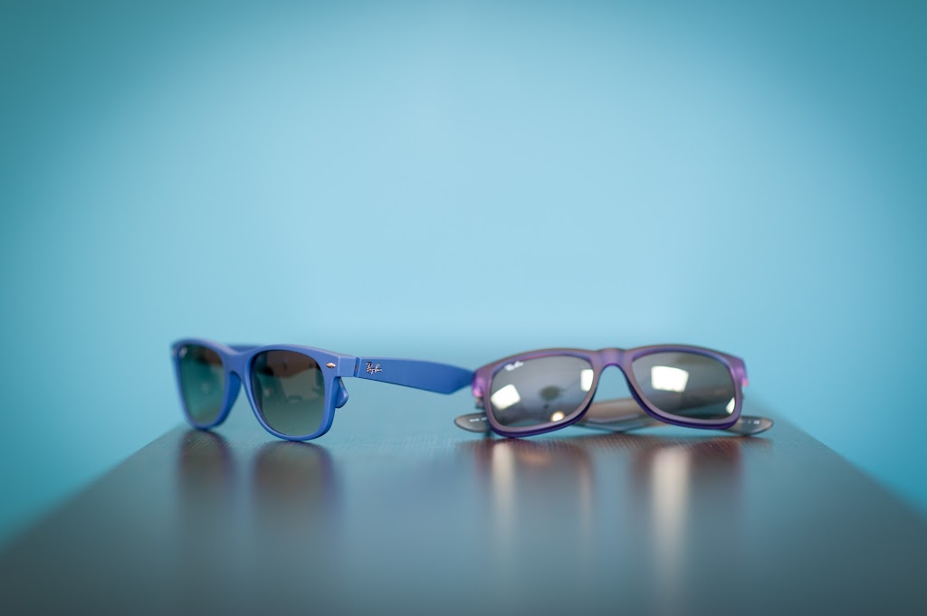 Dr. Yee and Associates, Optometrist | 1499 Gordon St #2, Guelph, ON N1L 1C9, Canada | Phone: (519) 265-8511