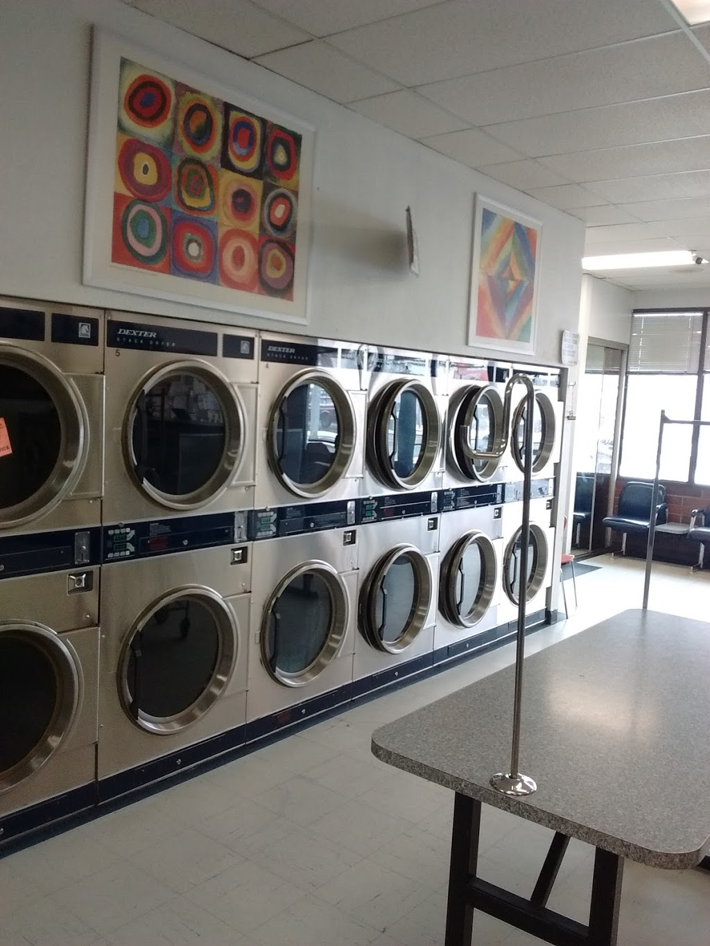 Belles Coin Laundry | 3908 17 Ave SE, Calgary, AB T2A 0S6, Canada | Phone: (403) 273-8224
