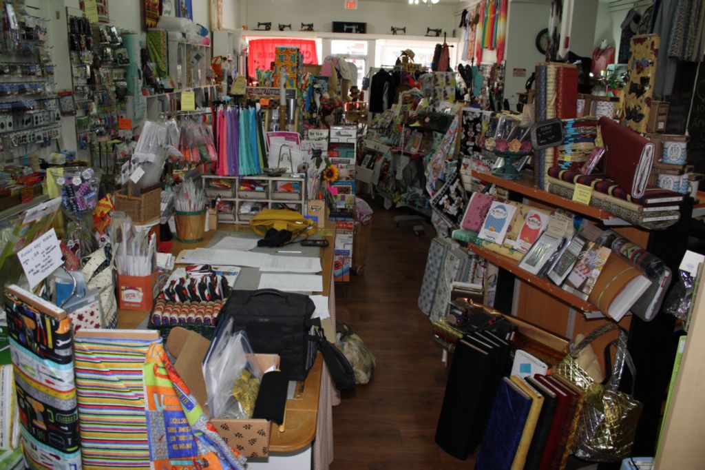 Cobwebs And Caviar Quilt Shop | 147 Main St W, Shelburne, ON L9V 3K3, Canada | Phone: (519) 306-3000