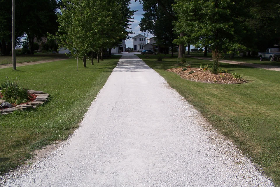 The Gravel Doctor Brantford | 124 Langford Church Rd, Brantford, ON N3T 5L4, Canada | Phone: (905) 973-8957
