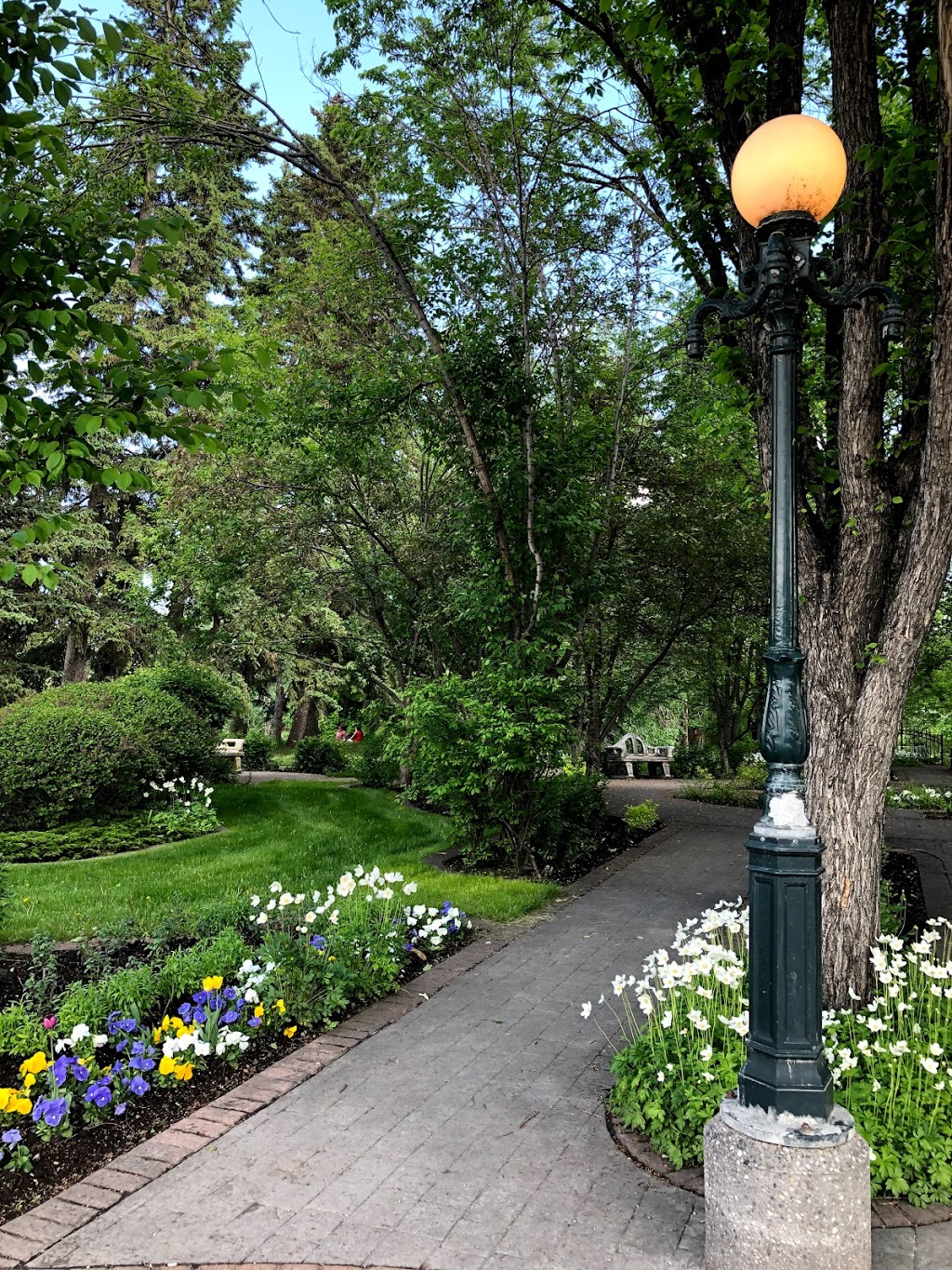 Gerry Shaw Garden | 3202 Elbow Dr SW, Calgary, AB T2S 2J4, Canada