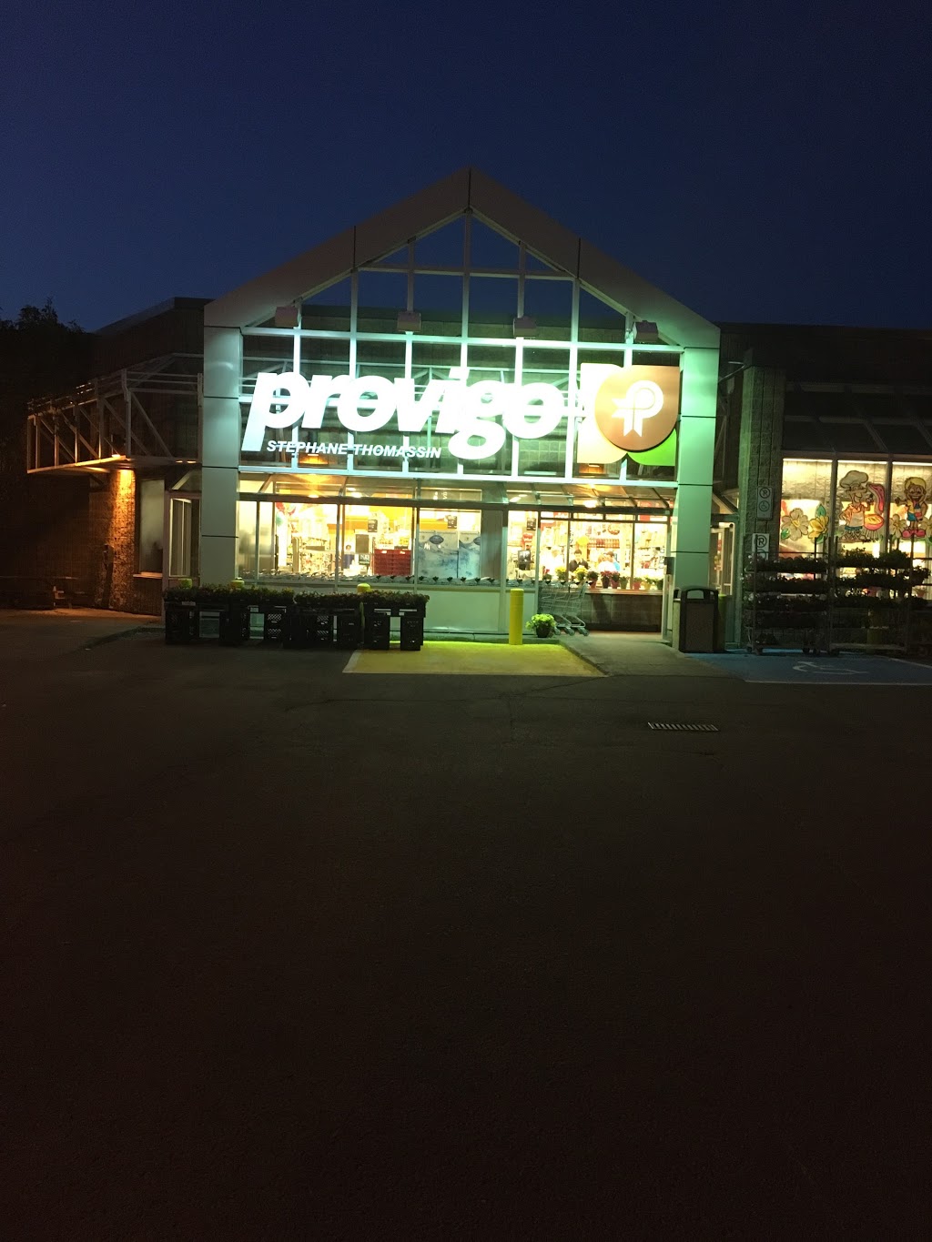 Provigo | 815 Avenue Myrand, Québec, QC G1V 2V7, Canada | Phone: (418) 683-1981