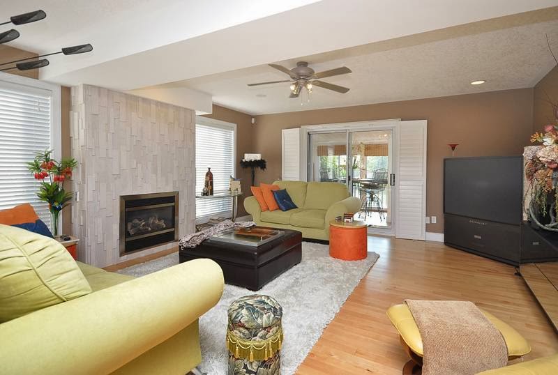 Beach1.com - Riverfront Villa | 60 River Ave Crescent, Wasaga Beach, ON L9Z 2K6, Canada | Phone: (888) 242-4288