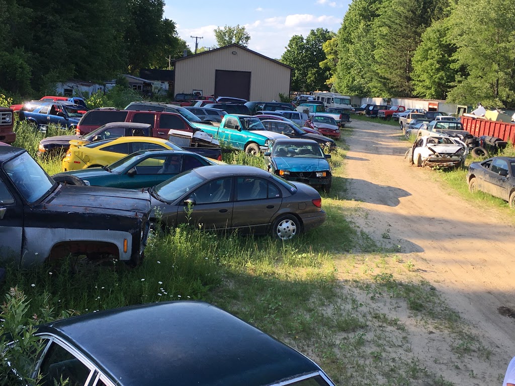 Recks Auto Salvage & Scrap | 6449 Dove Rd, Kimball, MI 48074, USA | Phone: (586) 610-0112