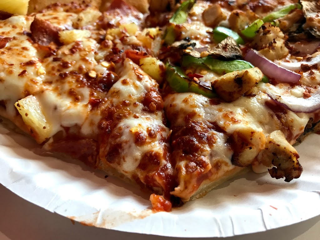 Pizza Hut | Simon Fraser University, 8917 Cornerstone Mews, Burnaby, BC V5A 4Y6, Canada | Phone: (604) 299-6446