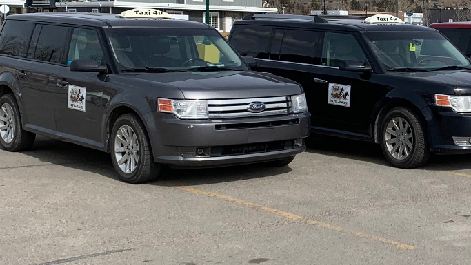 Taxi4u Cochrane | 60 Glendale Way, Cochrane, AB T4C 1H9, Canada | Phone: (403) 479-8294