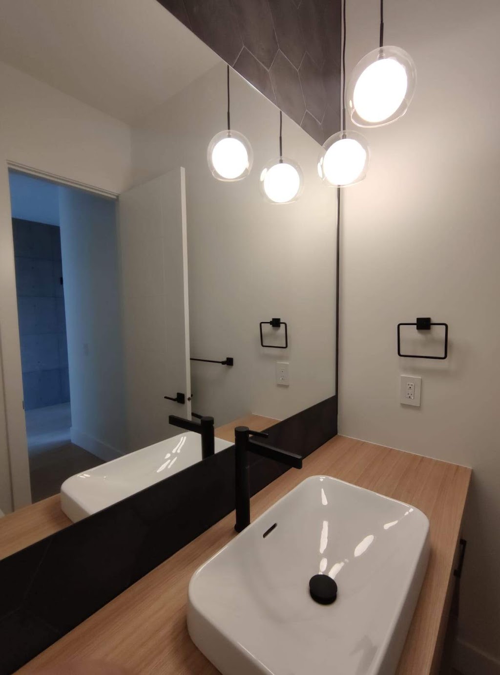 Optimus Prime Squamish | 2974 Strangway Pl, Squamish, BC V8B 0P8, Canada | Phone: (604) 815-7010