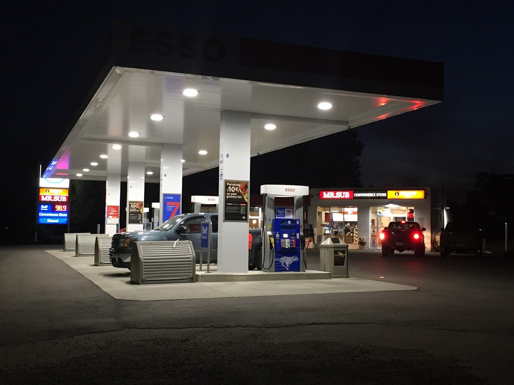 Esso | 76 Main St S, Milverton, ON N0K 1M0, Canada | Phone: (519) 595-2663