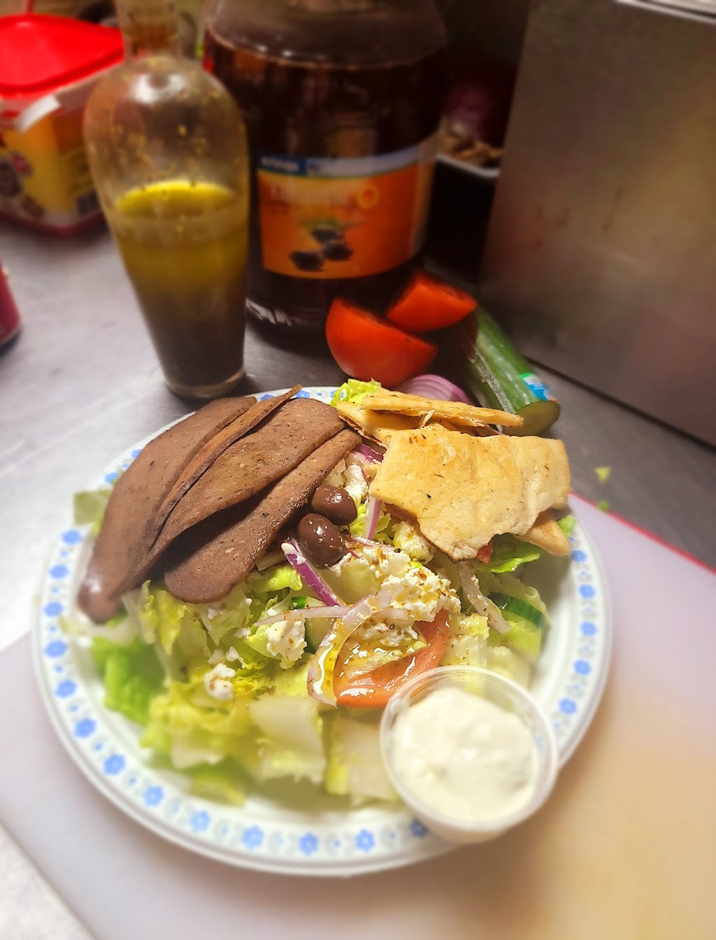 Salty’s Diner & Catering Co. | 2207 Industrial Park Rd, Innisfil, ON L9S 3V9, Canada | Phone: (905) 252-6648