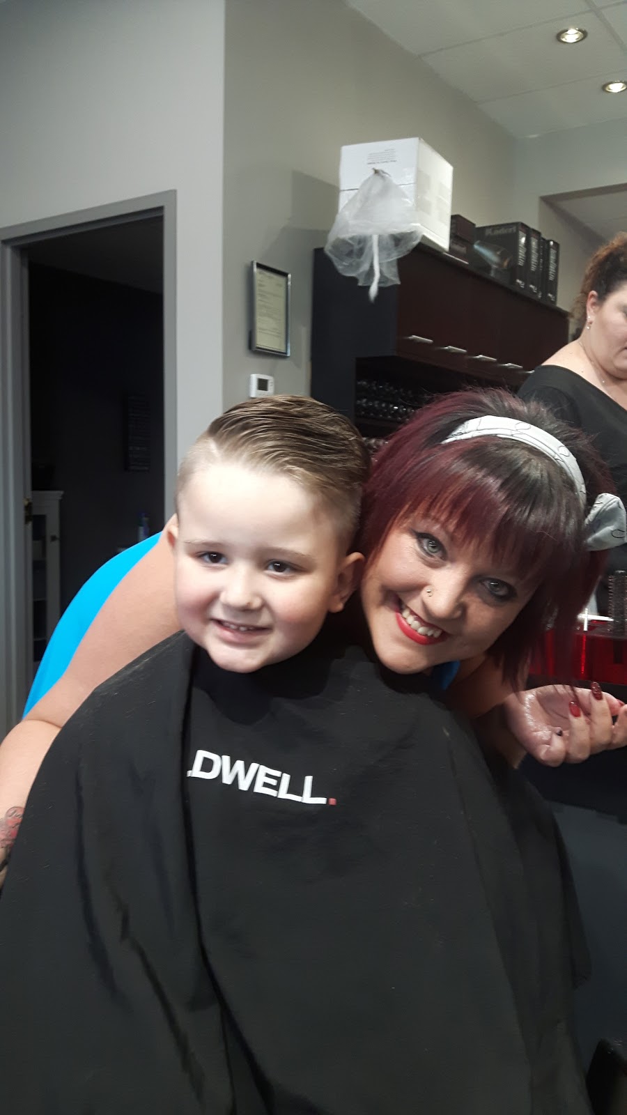 Details Hair and Nail | 5336 Rochdale Blvd, Regina, SK S4X 4N1, Canada | Phone: (306) 924-4607