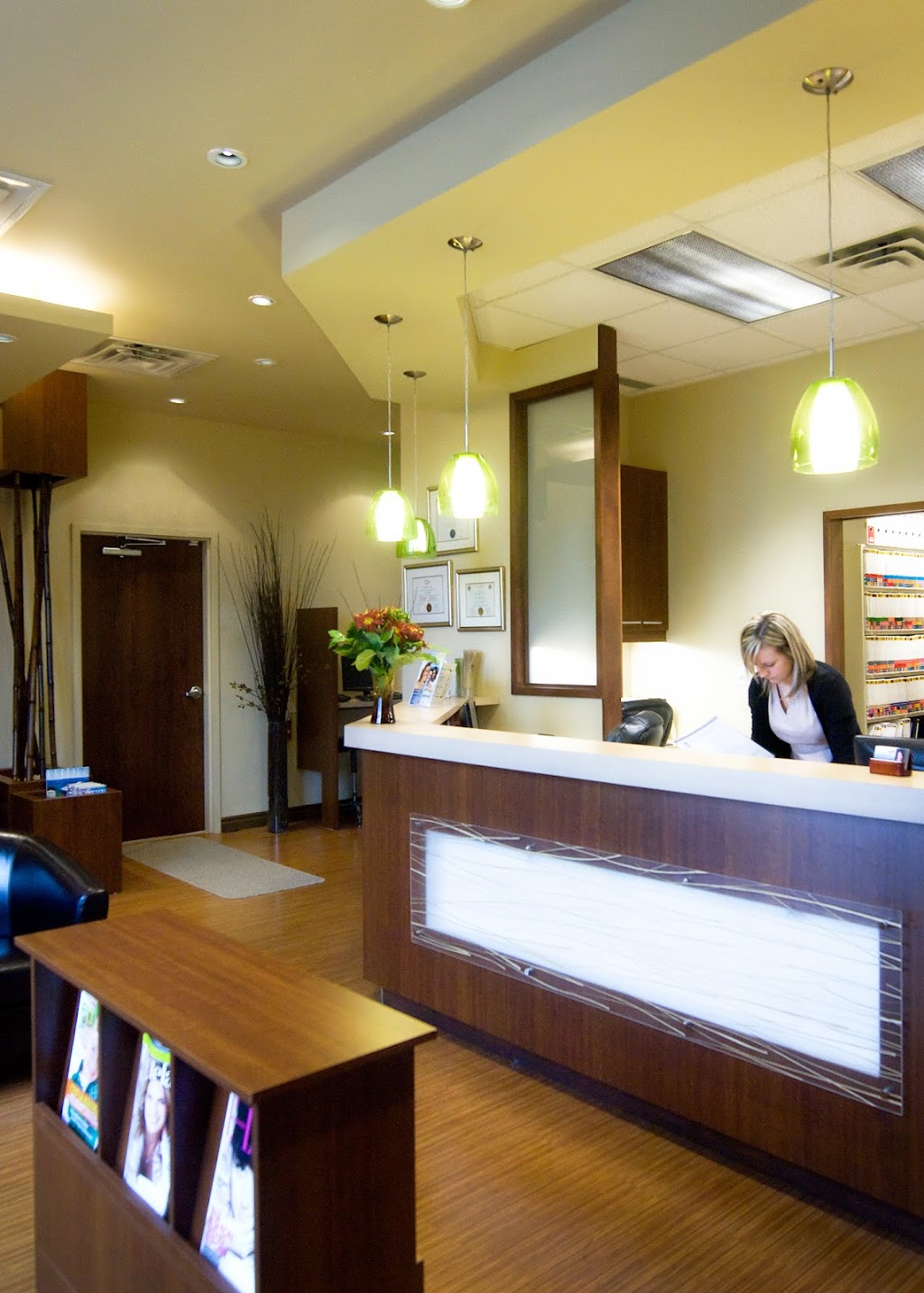 Champlain Dental Centre | 745 Chemin dAylmer #201, Gatineau, QC J9H 0B8, Canada | Phone: (819) 682-1682