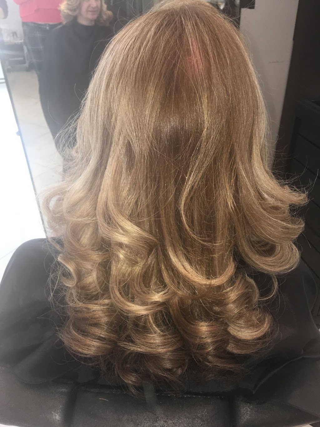 All In One Beauty Lounge | 2135 Lake Shore Blvd W, Etobicoke, ON M8V 0B3, Canada | Phone: (416) 255-4615