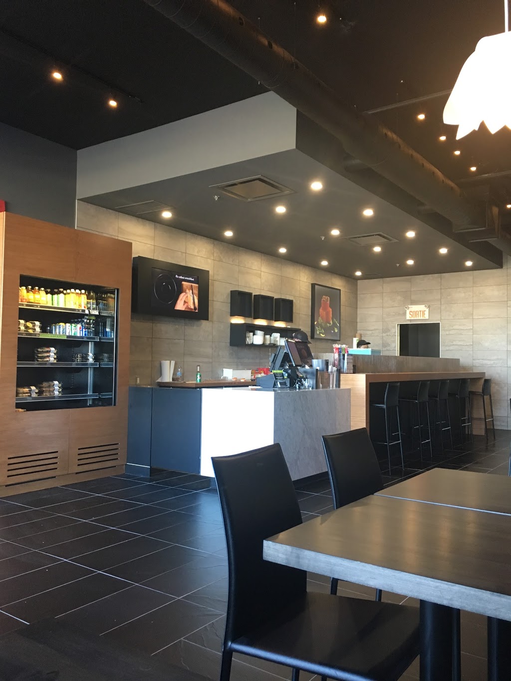 Sushi Shop | 1627 QC-132, Varennes, QC J3X 1P7, Canada | Phone: (450) 929-3232