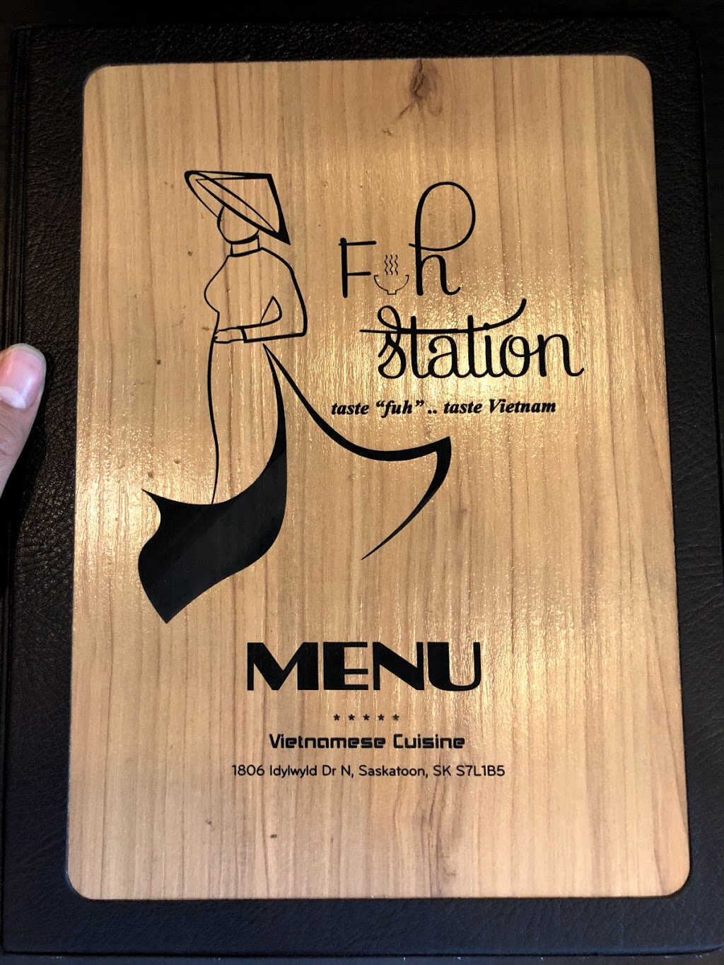Fuh Station restaurant | 1806 Idylwyld Dr N, Saskatoon, SK S7L 1B5, Canada | Phone: (306) 652-3525