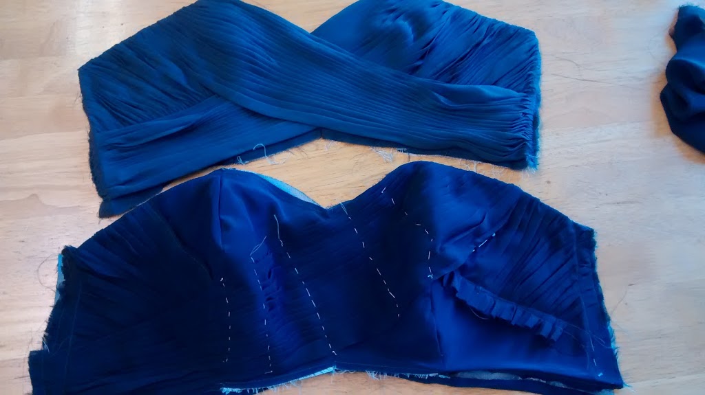 Emilys Alterations | 685 Perry Crescent, Oshawa, ON L1J 2E4, Canada | Phone: (289) 992-8819