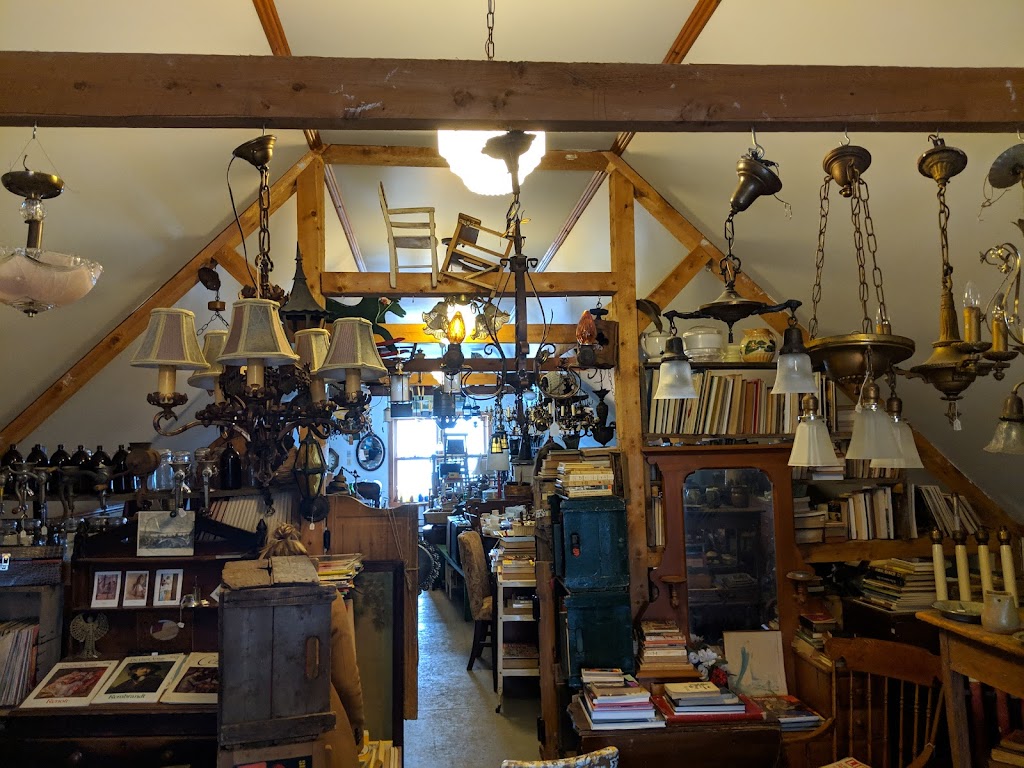 Antiquite La Belle Vieillerie | 813 Rue Shefford 809 et, Bromont, QC J2L 1C4, Canada | Phone: (450) 534-3695