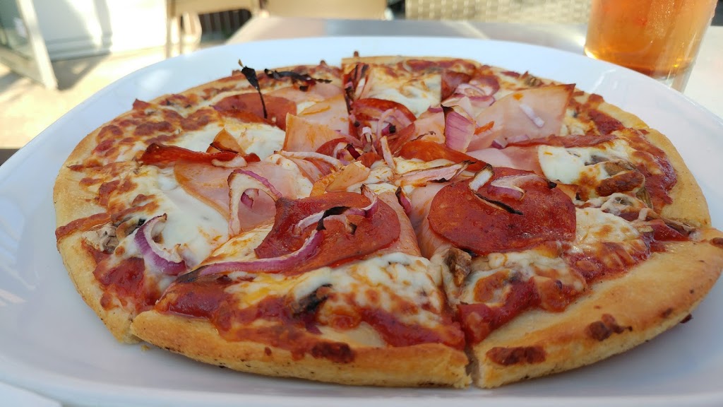 Boston Pizza | 611 Portland St, Dartmouth, NS B2W 2M6, Canada | Phone: (902) 433-1234