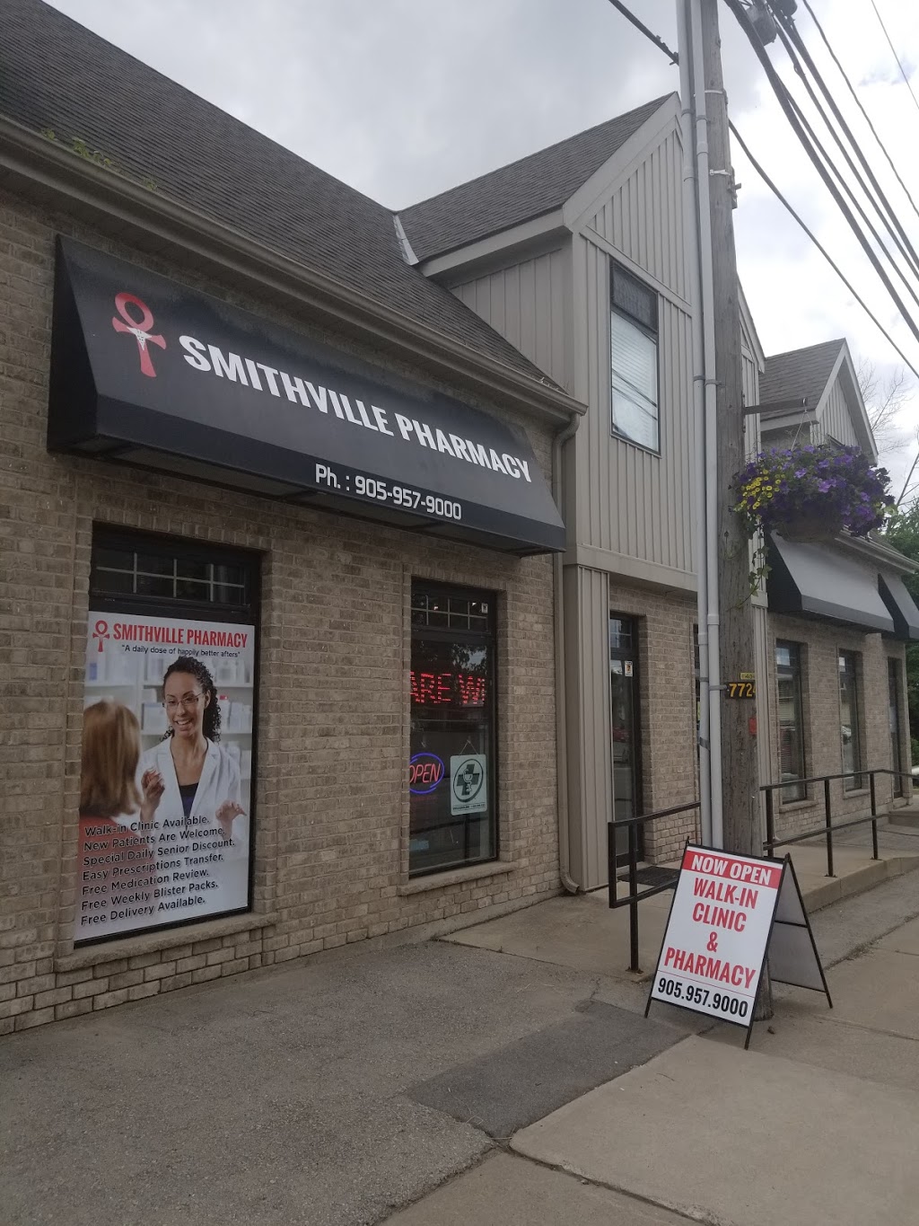Smithville Pharmacy | 128 St Catharines St Unit 102, Smithville, ON L0R 2A0, Canada | Phone: (905) 957-9000