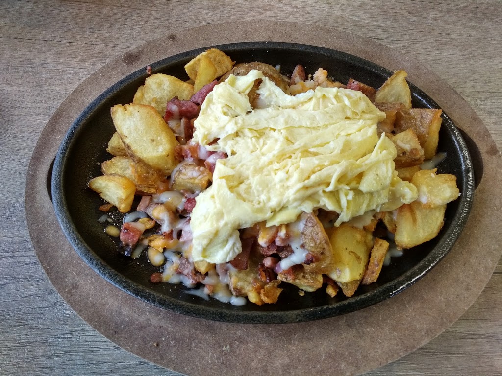 The Broken Egg | 4293 King St E, Kitchener, ON N2P 2E9, Canada | Phone: (519) 219-1317