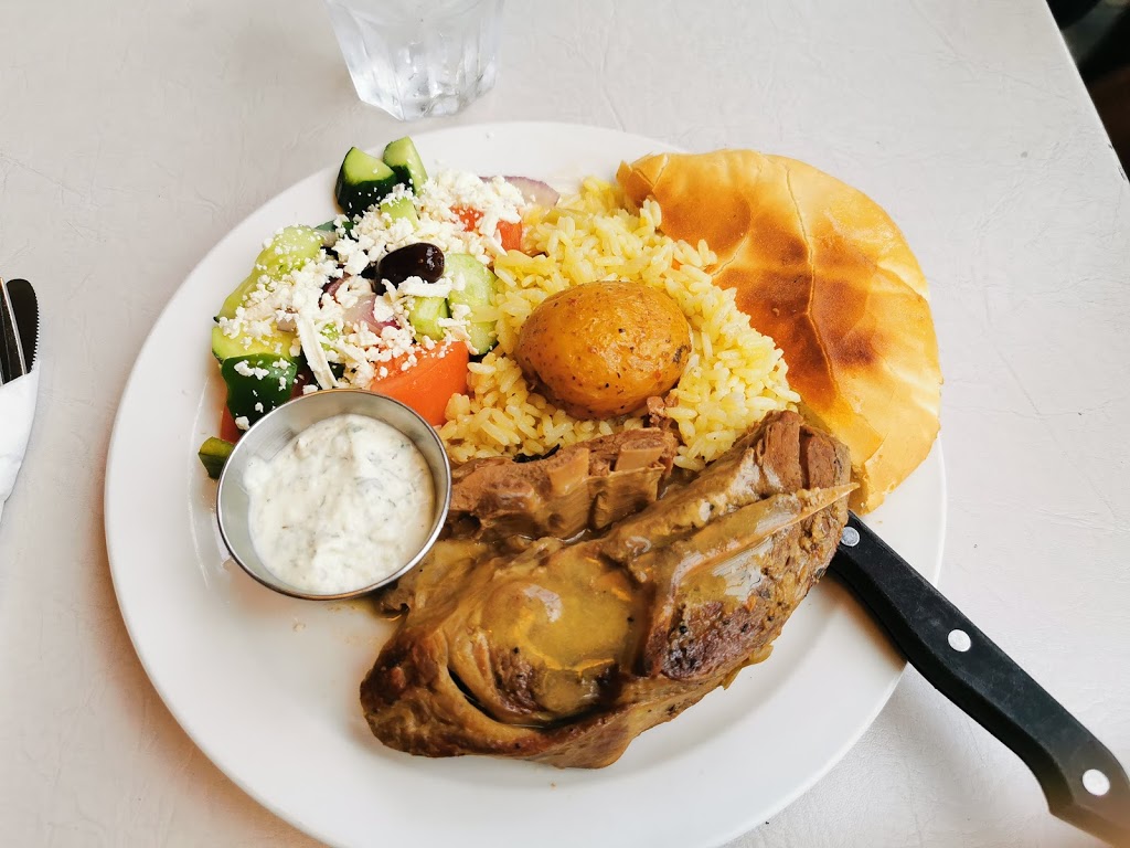 Ginos Restaurant | 431 E Columbia St, New Westminster, BC V3L 3X4, Canada | Phone: (604) 525-1071
