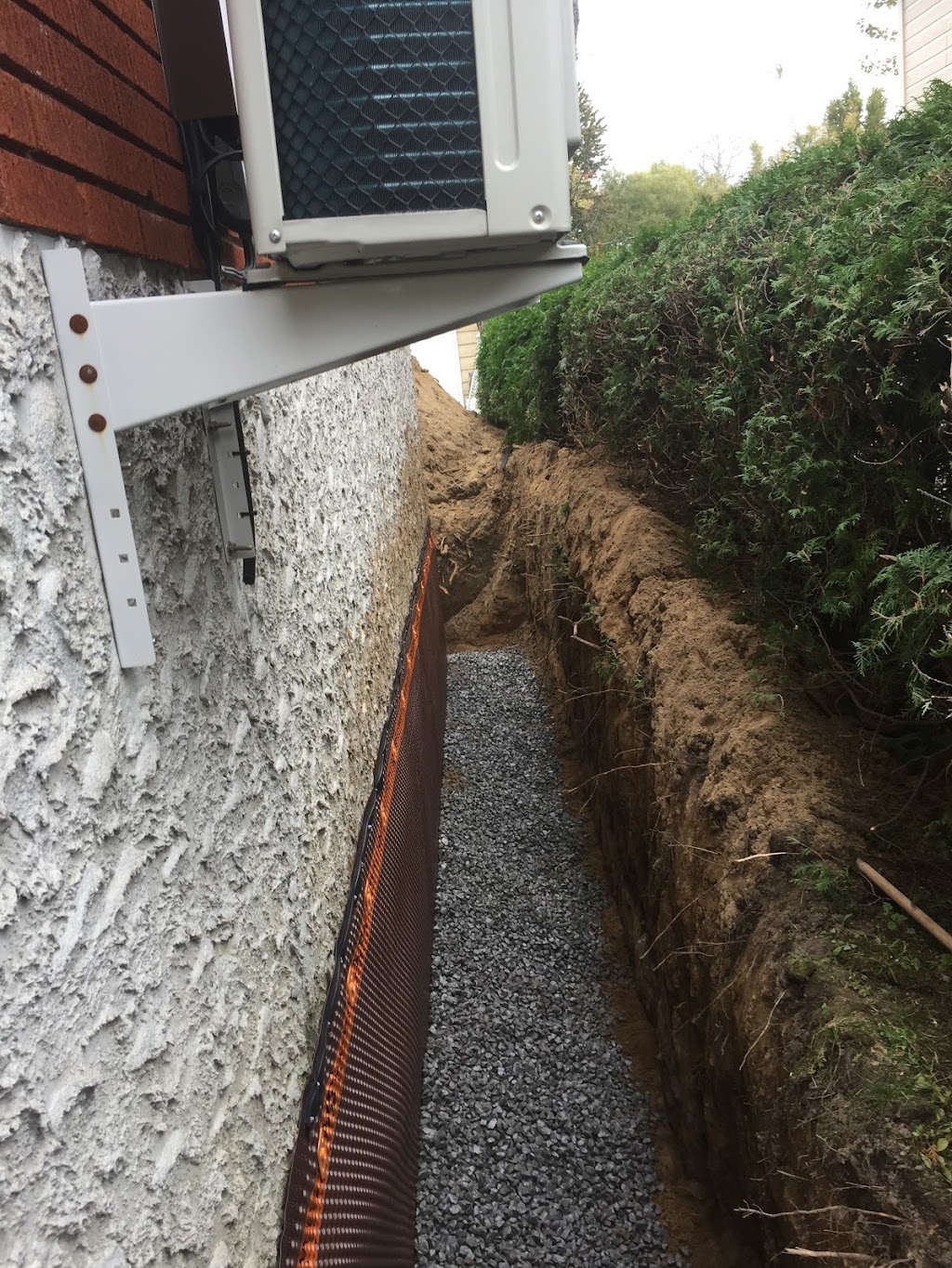 Asr construction fissure et drain francais | 457 59e Avenue S, Pointe-Calumet, QC J0N 1G4, Canada | Phone: (514) 606-9062
