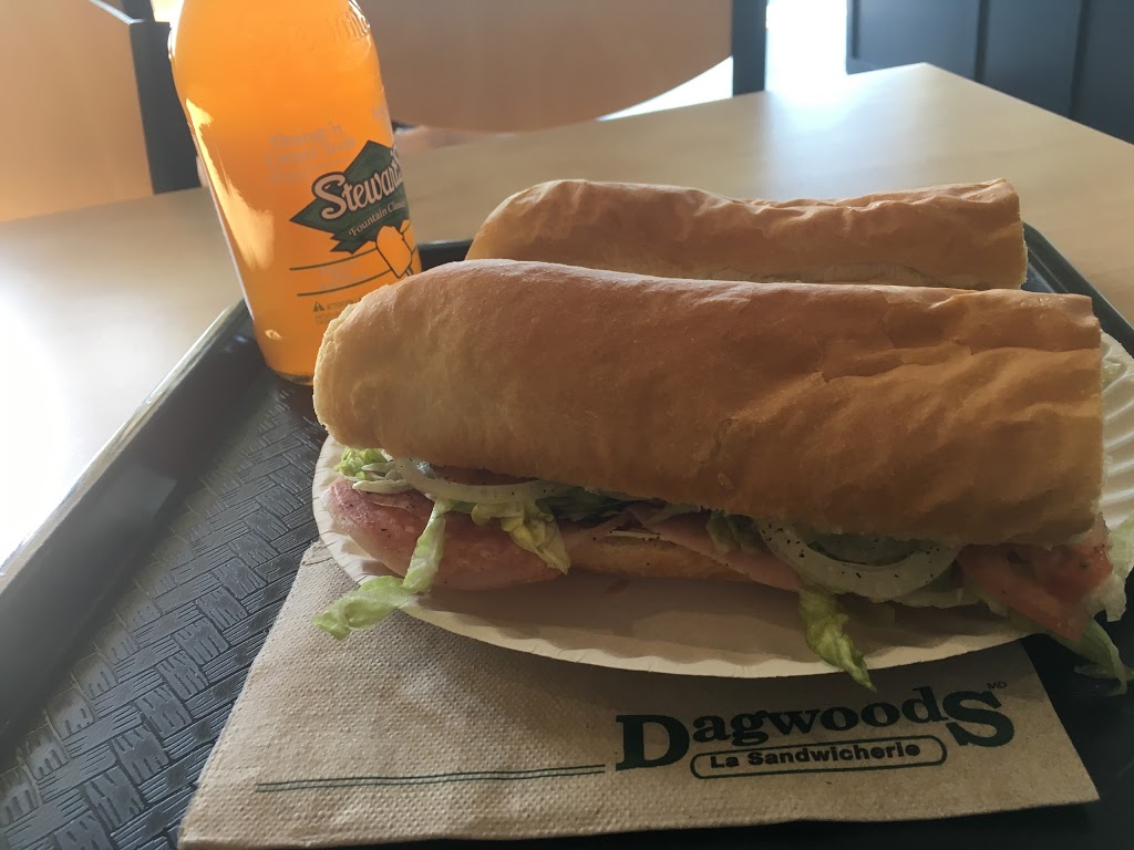 Dagwoods La Sandwicherie | 2015 Boulevard Marcel-Laurin, Saint-Laurent, QC H4R 1K4, Canada | Phone: (514) 336-0026