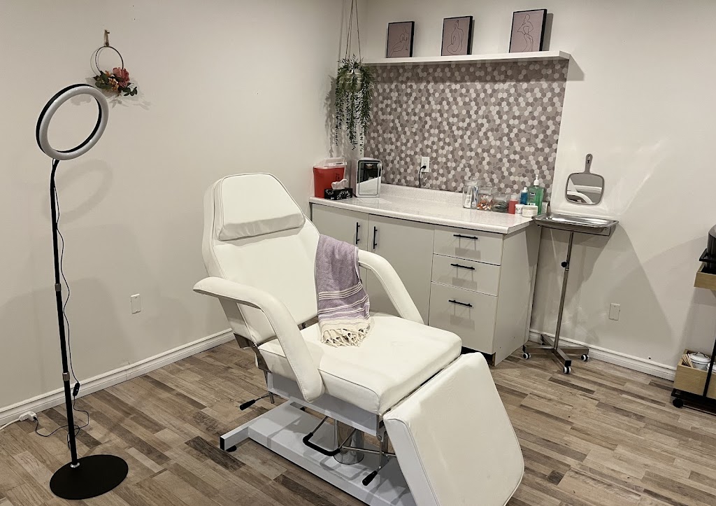 Tel’s Touch Beauty | 93 King St W unit 201B, Bowmanville, ON L1C 1R2, Canada | Phone: (905) 926-9447