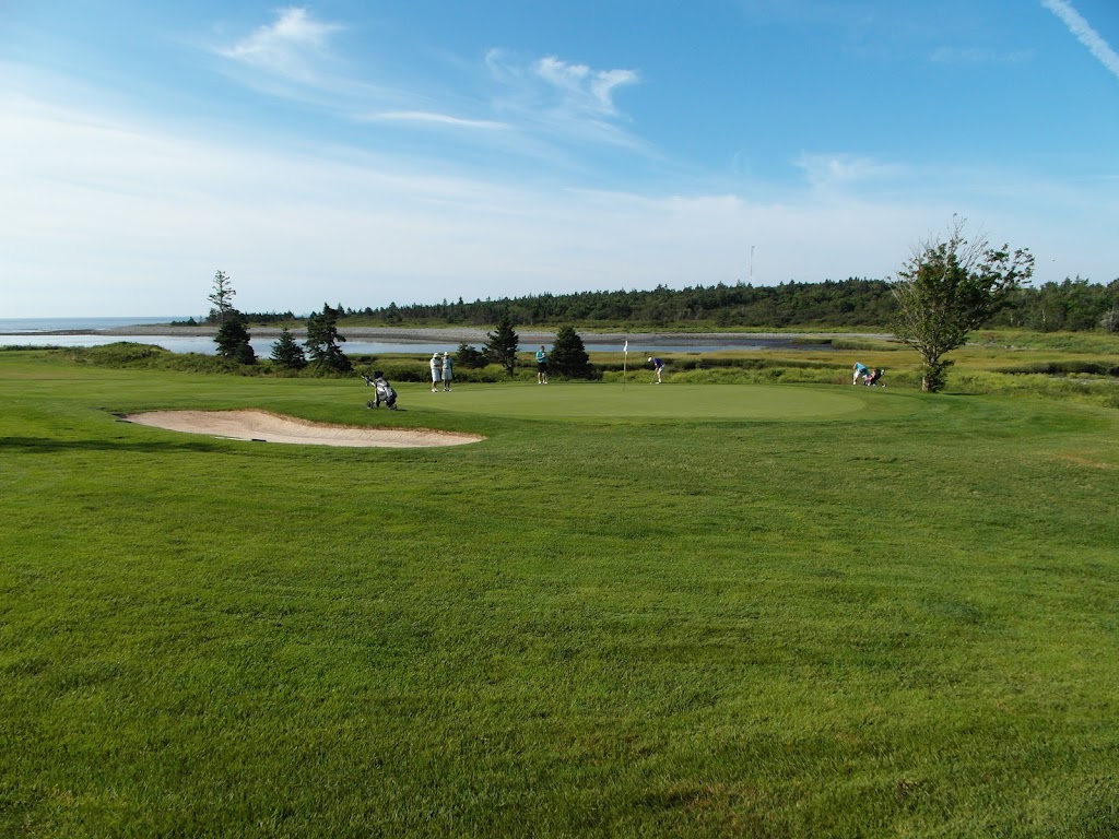 Hartlen Point Forces Golf Club | 2400 Shore Rd, Shearwater, NS B0J 3A0, Canada | Phone: (902) 465-4653
