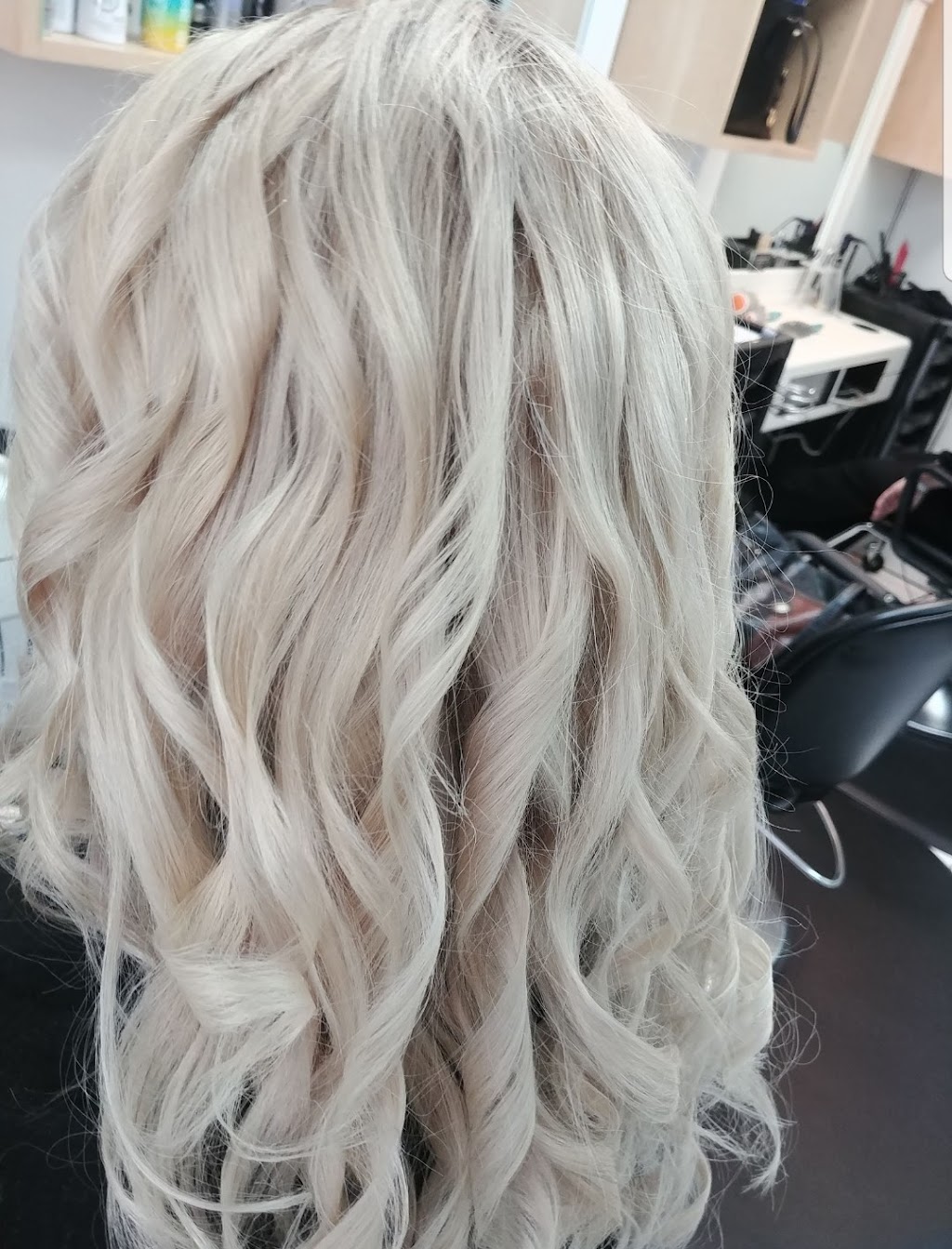 Salon Supercoiffe | 1479 Rue des Fougères, Québec, QC G2G 1X3, Canada | Phone: (418) 651-2951
