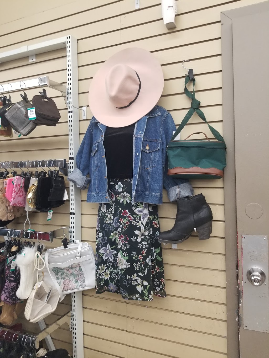 Eastwood Square | 120 Ottawa St N, Kitchener, ON N2H 3K5, Canada
