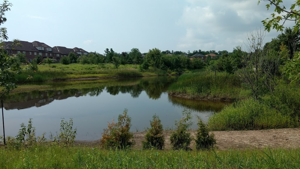 Pondview Pond | 490 Pondview Pl, Oakville, ON L6H 6S3, Canada