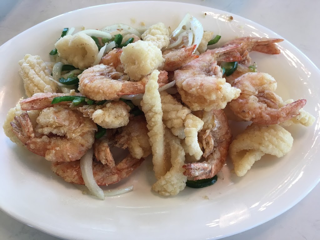 Deluxe Noodle House | 19255 Fraser Hwy #108, Surrey, BC V3R 7C9, Canada | Phone: (604) 427-3828