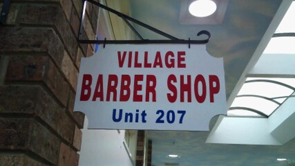 Village Barber Shop | 7355 Bayview Ave #207, Thornhill, ON L3T 5Z2, Canada | Phone: (905) 881-5517
