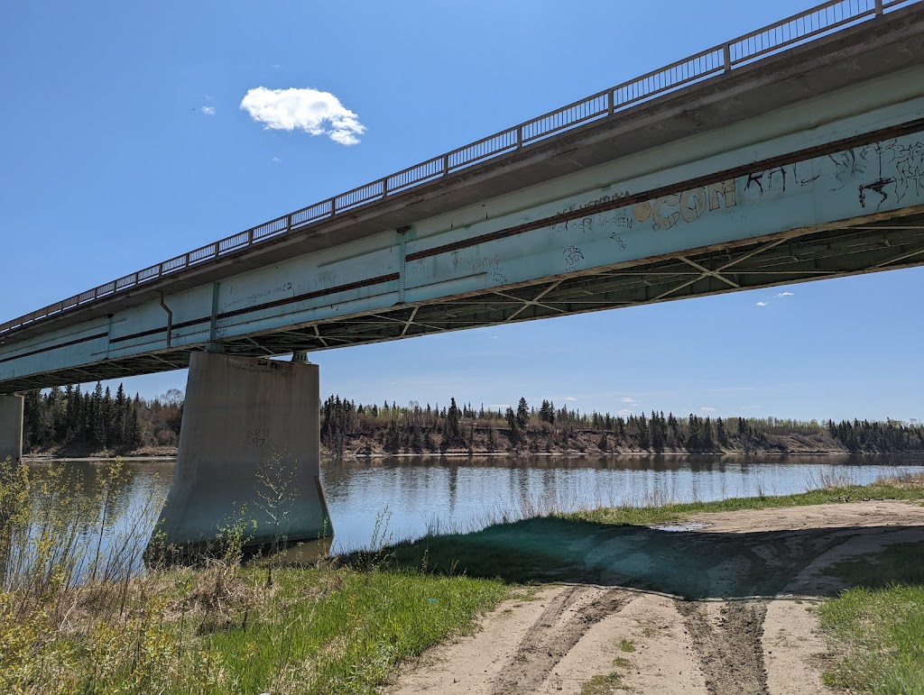 Vinca Bridge | AB-38, Alberta, Canada | Phone: (587) 336-3003