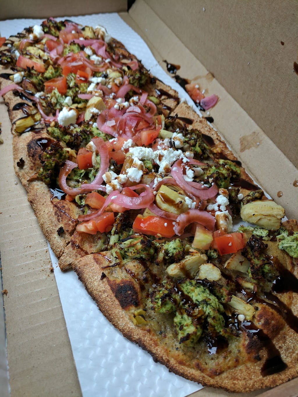 Lovepizza | 935 St Albert Trail #335, St. Albert, AB T8N 4K6, Canada | Phone: (780) 569-0114