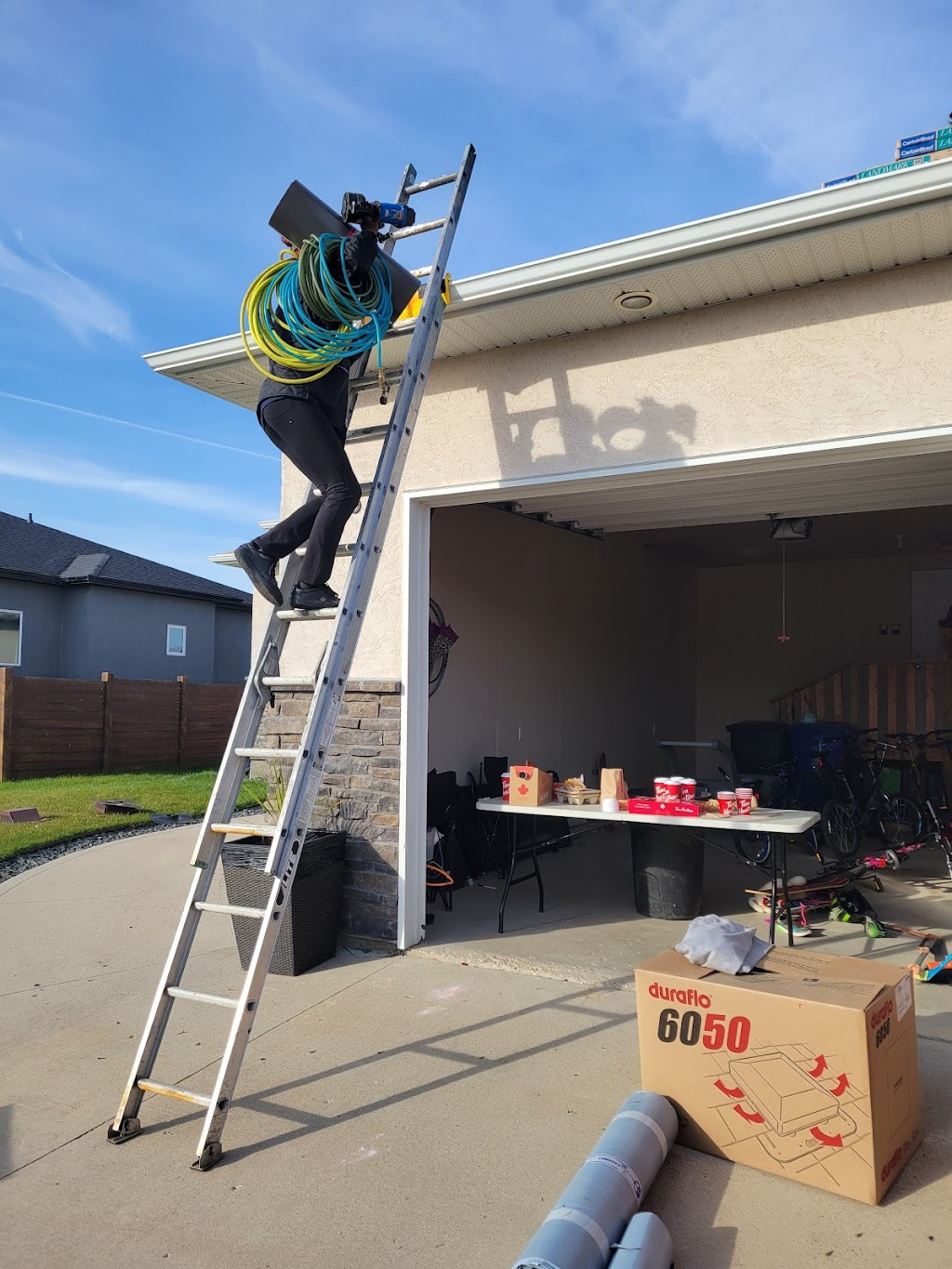 XACT Roof & Renovation Ltd. | 227 Regent Ave W, Winnipeg, MB R2C 1R3, Canada | Phone: (204) 338-8900