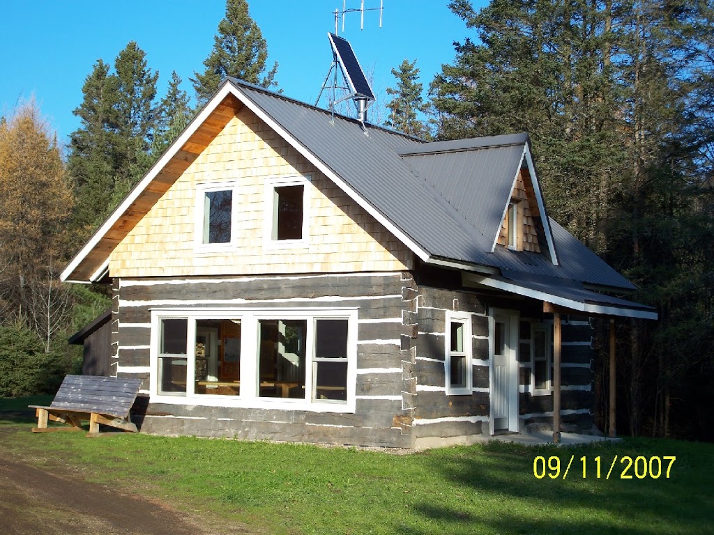 Healey Shelter | Pontiac, QC J9B 1P4, Canada | Phone: (819) 827-2020