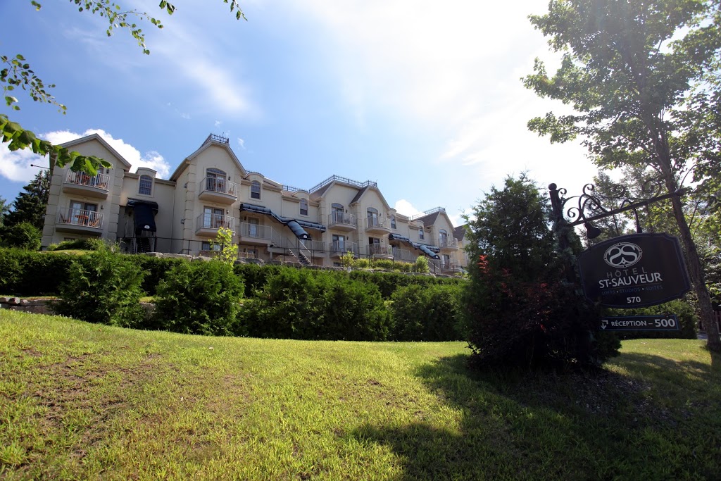 Hotel St-Sauveur - Complexe 570 | 570 Chemin des Frênes, Piedmont, QC J0R 1K0, Canada | Phone: (450) 227-1800