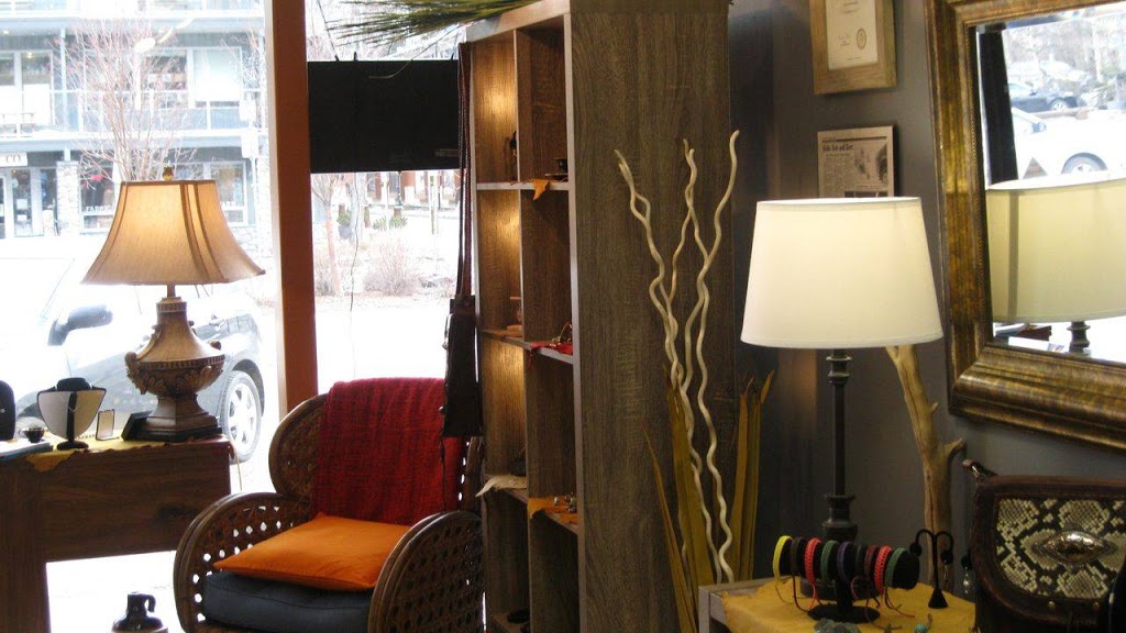 Peculiar, Leather & Jewelry Artworks | 14899 Marine Dr #2, White Rock, BC V4B 1B7, Canada | Phone: (250) 534-9020