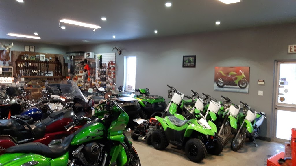 Wightys Repairs Inc | Hwy 8, 122 Huron Rd, Mitchell, ON N0K 1N0, Canada | Phone: (519) 348-0404