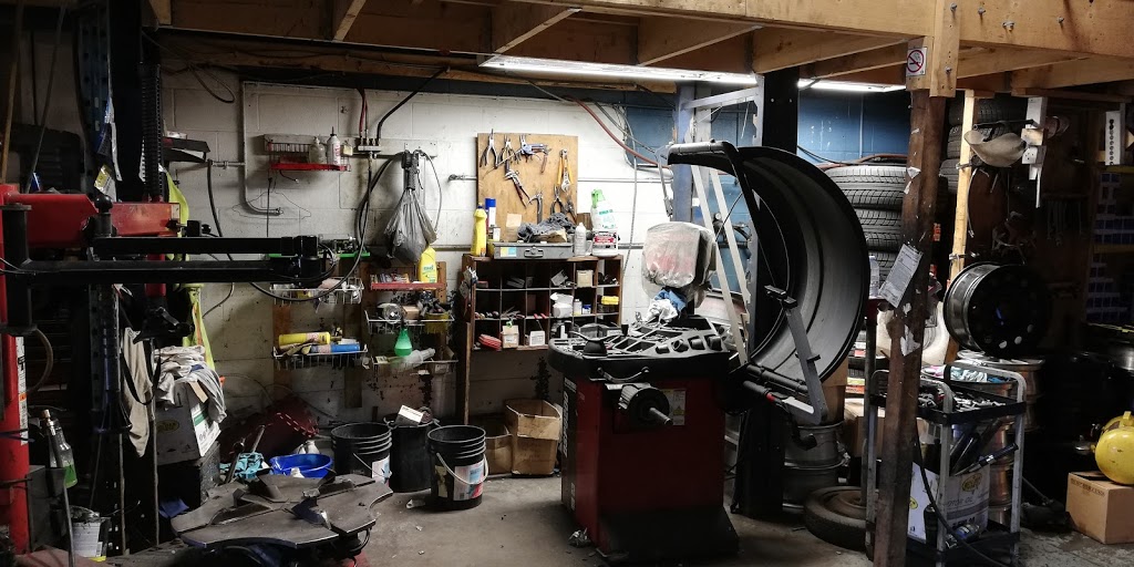 AZ Auto | 395 Danforth Rd, Scarborough, ON M1L 3X8, Canada | Phone: (416) 569-2976