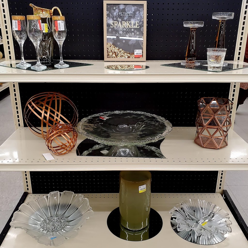 Mission Thrift Store Mississauga | 3130 Dixie Rd, Mississauga, ON L4Y 2A6, Canada | Phone: (289) 633-4104