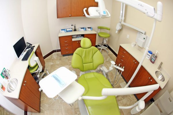 Nebo Dental Centre | 260 Nebo Rd, Hamilton, ON L8W 3K5, Canada | Phone: (905) 381-9802