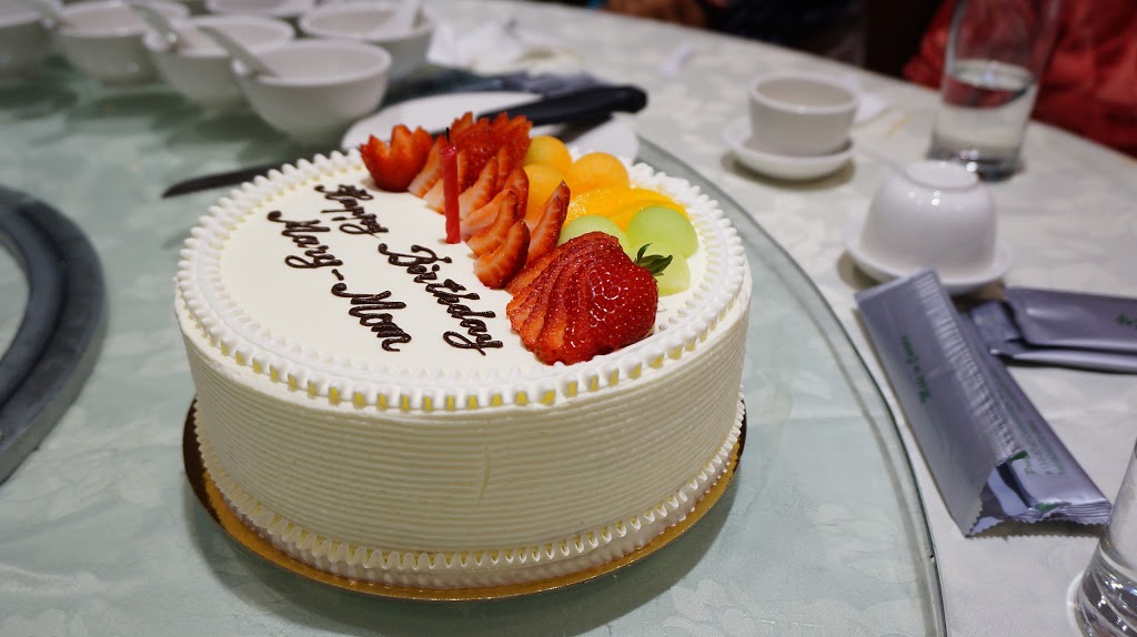 Yan Bakery | 2070 E Hastings St, Vancouver, BC V5L 1T9, Canada | Phone: (604) 215-8323