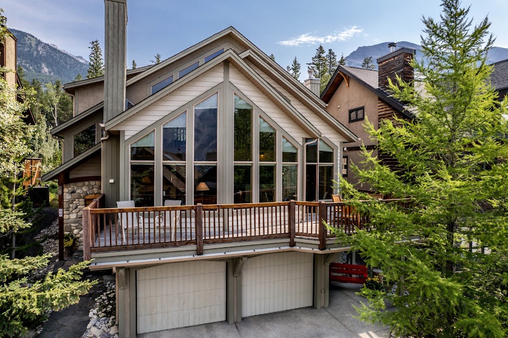 Canmore & Banff Real Estate | Kathie Cook Real Estate | 709 8 St #104, Canmore, AB T1W 2B2, Canada | Phone: (403) 688-9498
