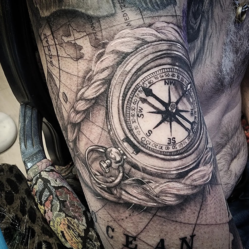 Miss Wild Studio de Tatouages | 2780 Av. Raymond local 102, Saint-Hyacinthe, QC J2S 5W7, Canada | Phone: (450) 250-6789