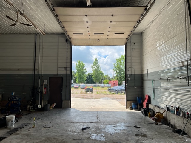 BK TRUCK LUBE & WASH | 226 Ingersoll Rd, Woodstock, ON N4S 7V6, Canada | Phone: (647) 638-4373