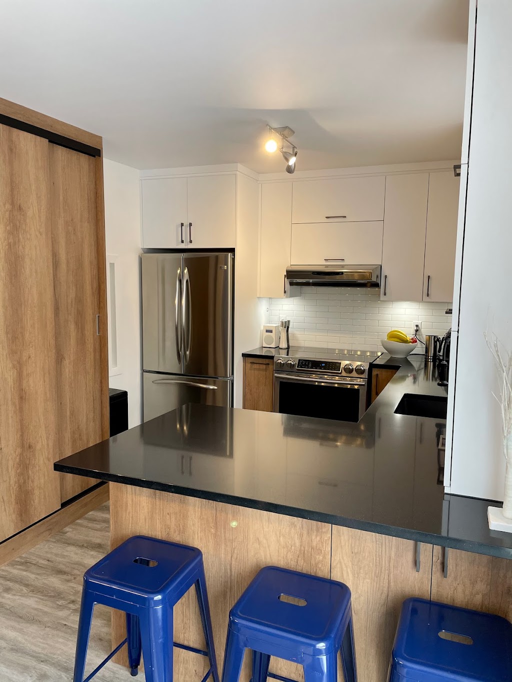 Armoires Création design | 736 Rue Ardouin, Québec, QC G1C 7J8, Canada | Phone: (418) 529-0889