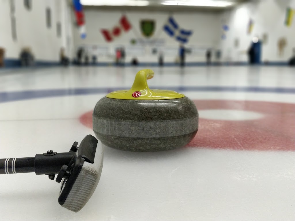 Montreal West Curling Club | 17 Chem. Ainslie, Montréal-Ouest, QC H4X 1K4, Canada | Phone: (514) 486-5831