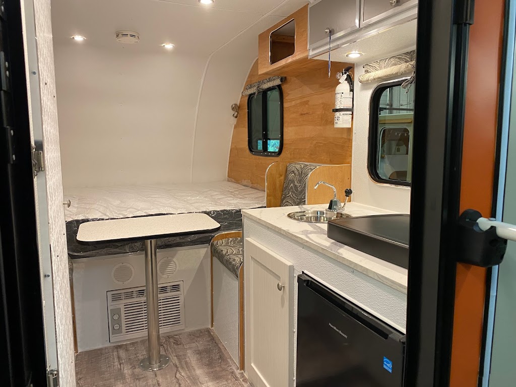 Monterba Trailer | 29 52437 RGE RD 21, Carvel, AB T7Y 2H1, Canada | Phone: (780) 238-0864